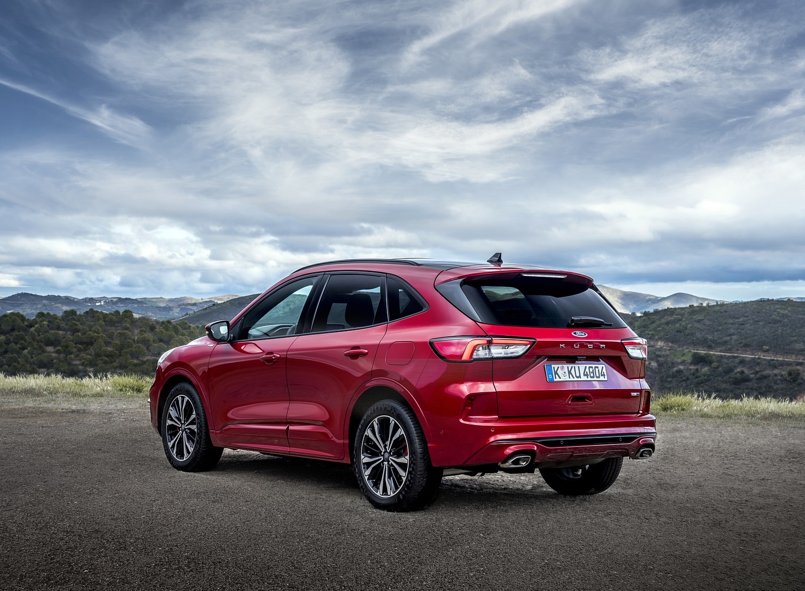 2020 Ford Kuga Hybrid ST-Line Rear Three-Quarter Wallpapers (12)