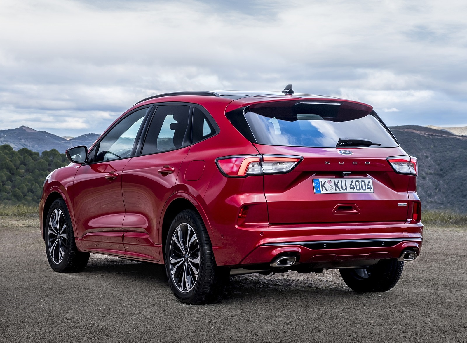 2020 Ford Kuga Hybrid ST-Line Rear Three-Quarter Wallpapers (13)