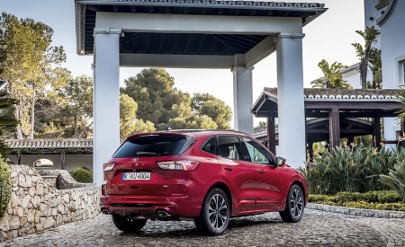 2020 Ford Kuga Hybrid ST-Line Rear Three-Quarter Wallpapers 450x275 (9)
