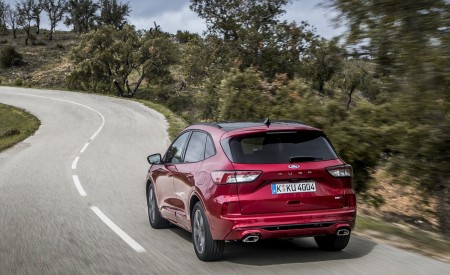 2020 Ford Kuga Hybrid ST-Line Rear Three-Quarter Wallpapers 450x275 (3)