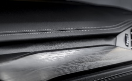 2020 Ford Kuga Hybrid Vignale Interior Detail Wallpapers 450x275 (18)