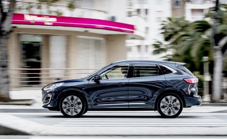 2020 Ford Kuga Hybrid Vignale Side Wallpapers 450x275 (4)