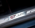 2020 Ford Kuga Plug-In Hybrid ST-Line Door Sill Wallpapers 150x120 (27)