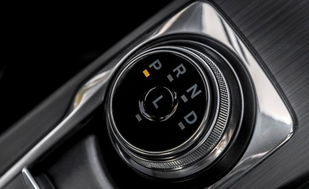 2020 Ford Kuga Plug-In Hybrid ST-Line Interior Detail Wallpapers 450x275 (42)