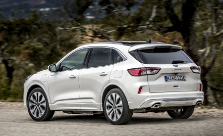 2020 Ford Kuga Plug-In Hybrid Vignale Rear Three-Quarter Wallpapers 450x275 (4)