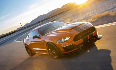 2020 Ford Mustang Carroll Shelby Signature Series Front Three-Quarter Wallpapers 450x275 (16)