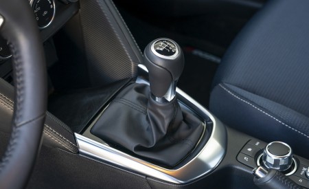2020 Mazda2 (Color: Machine Grey) Interior Detail Wallpapers 450x275 (175)