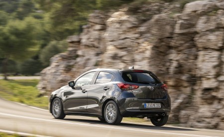 2020 Mazda2 (Color: Machine Grey) Rear Three-Quarter Wallpapers 450x275 (143)