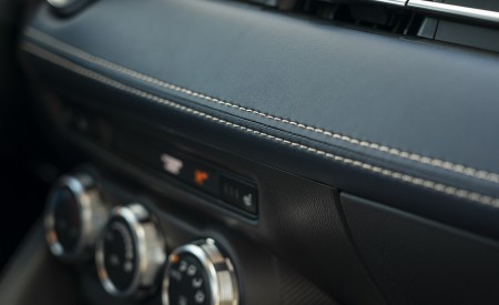 2020 Mazda2 (Color: Red Crystal) Central Console Wallpapers 450x275 (98)
