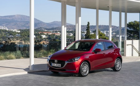 2020 Mazda2 (Color: Red Crystal) Front Three-Quarter Wallpapers 450x275 (72)