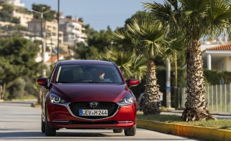 2020 Mazda2 (Color: Red Crystal) Front Wallpapers 450x275 (34)