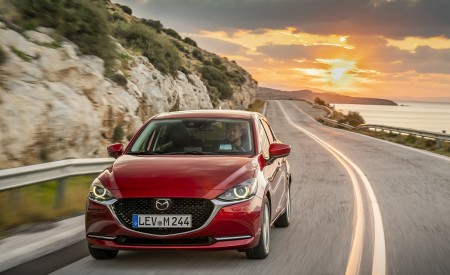 2020 Mazda2 (Color: Red Crystal) Front Wallpapers 450x275 (22)