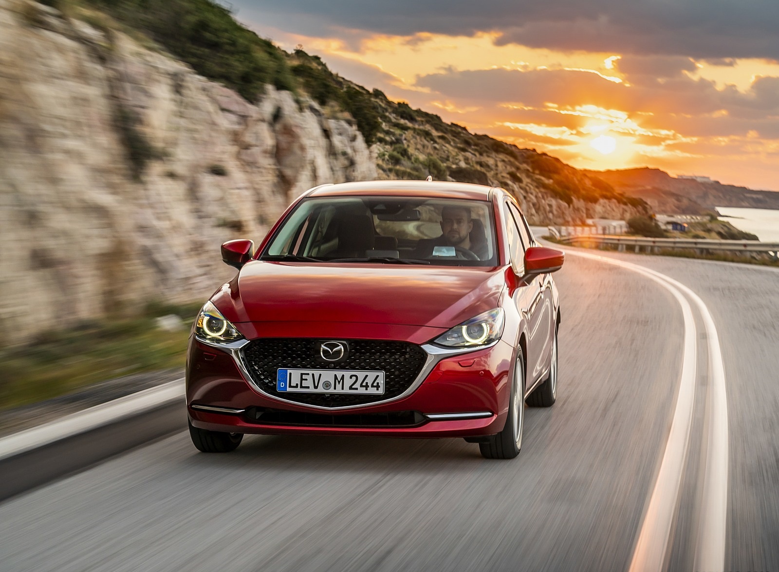 2020 Mazda2 (Color: Red Crystal) Front Wallpapers (11)