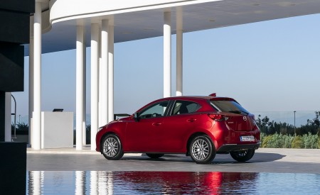 2020 Mazda2 (Color: Red Crystal) Rear Three-Quarter Wallpapers 450x275 (79)