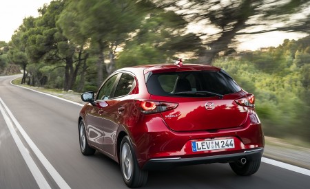 2020 Mazda2 (Color: Red Crystal) Rear Three-Quarter Wallpapers 450x275 (47)