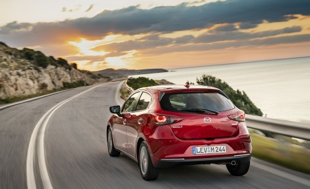 2020 Mazda2 (Color: Red Crystal) Rear Wallpapers 450x275 (36)