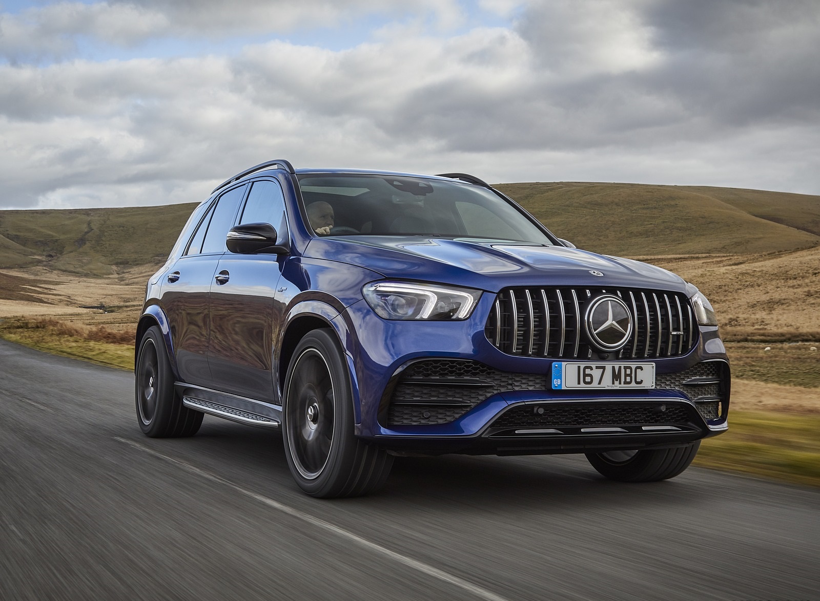2020 Mercedes-AMG GLE 53 (UK-Spec) Front Three-Quarter Wallpapers (4)