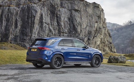 2020 Mercedes-AMG GLE 53 (UK-Spec) Rear Three-Quarter Wallpapers 450x275 (28)