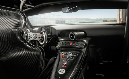 2020 Mercedes-AMG GT4 Interior Wallpapers 450x275 (7)
