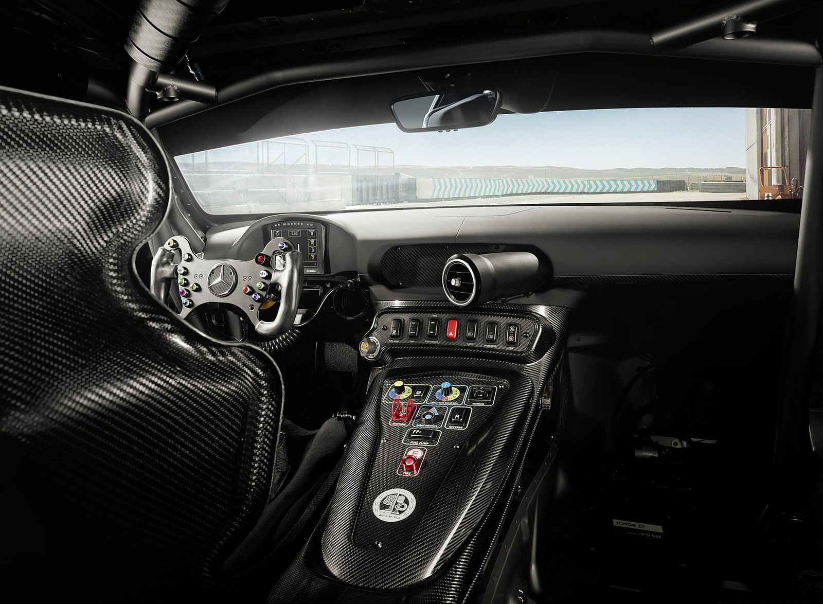 2020 Mercedes-AMG GT4 Interior Wallpapers (7)