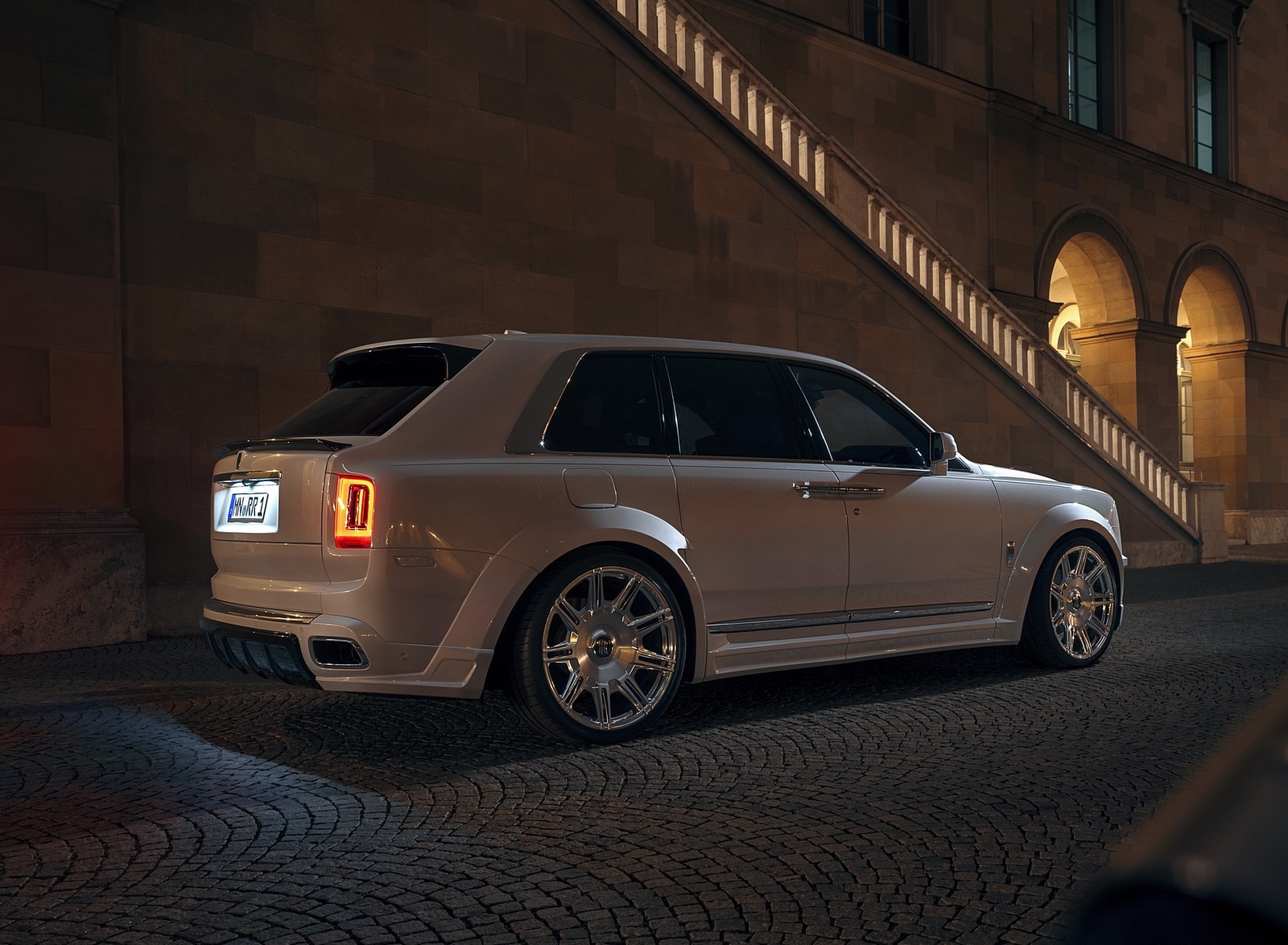2020 SPOFEC Rolls-Royce Cullinan Rear Three-Quarter Wallpapers (5)