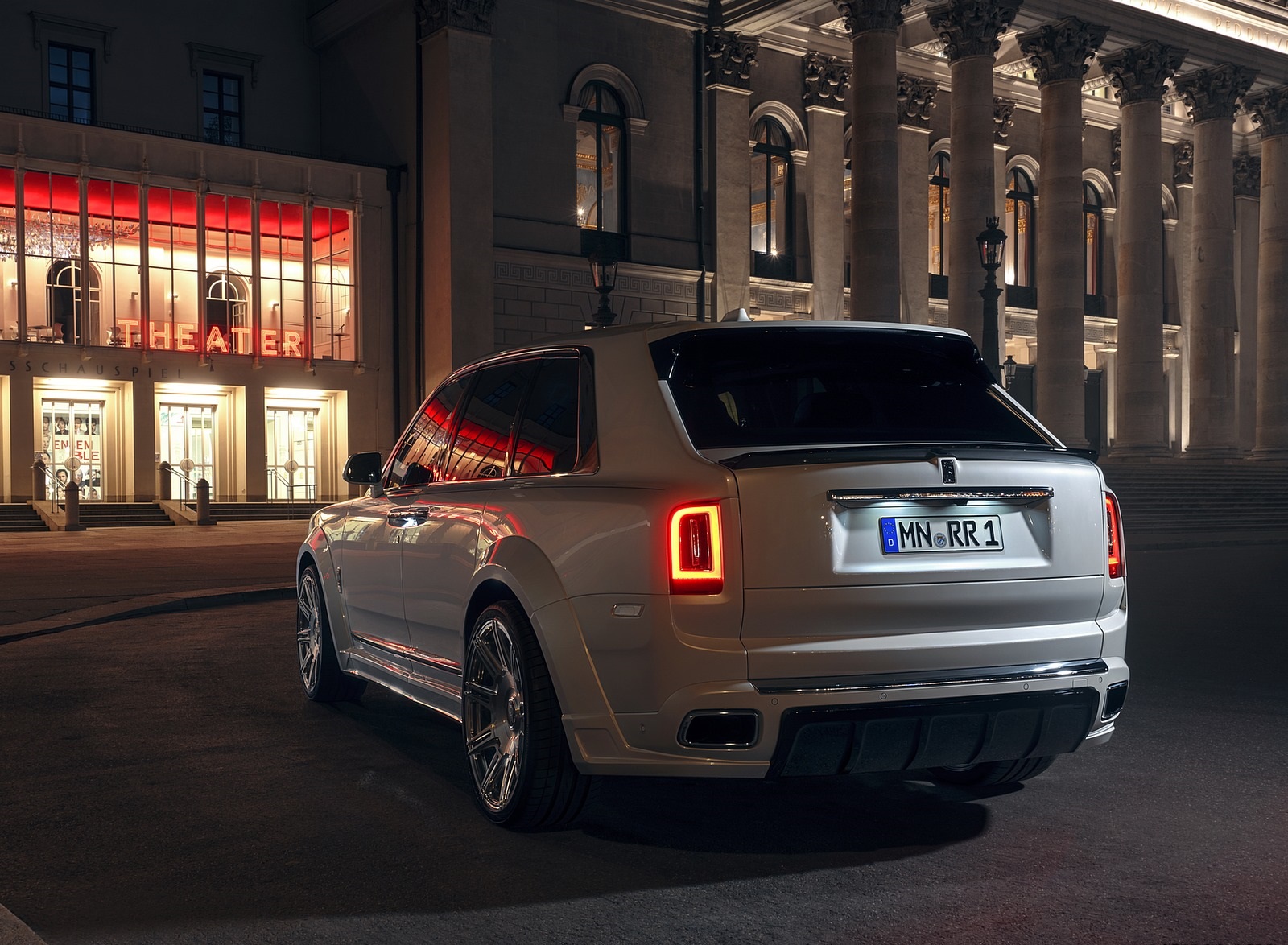 2020 SPOFEC Rolls-Royce Cullinan Rear Wallpapers (7)