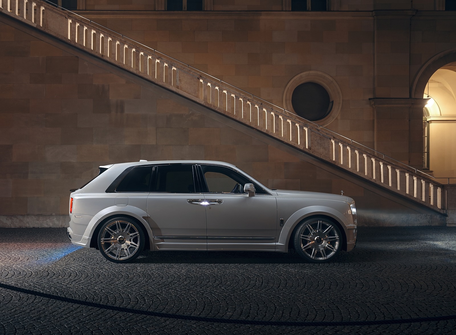 2020 SPOFEC Rolls-Royce Cullinan Side Wallpapers (8)