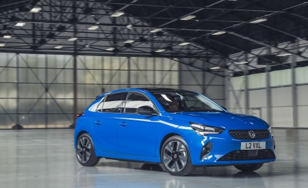 2020 Vauxhall Corsa-e Front Three-Quarter Wallpapers 450x275 (22)