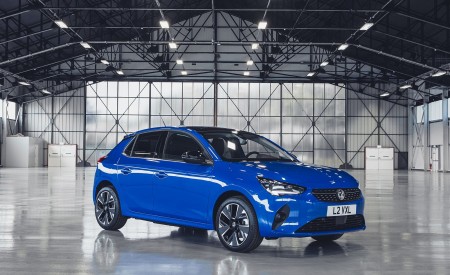 2020 Vauxhall Corsa-e Front Three-Quarter Wallpapers 450x275 (17)