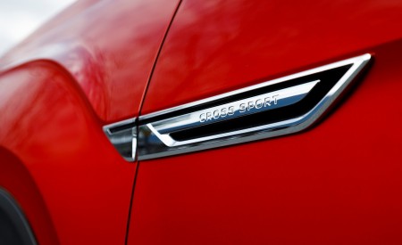 2020 Volkswagen Atlas Cross Sport SEL (Color: Aurora Red) Detail Wallpapers 450x275 (70)