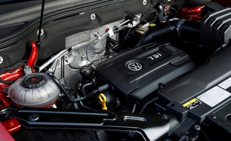 2020 Volkswagen Atlas Cross Sport SEL (Color: Aurora Red) Engine Wallpapers 450x275 (75)