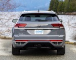 2020 Volkswagen Atlas Cross Sport SEL Premium R Line (Color: Pure Gray) Rear Wallpapers 150x120 (24)