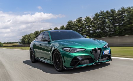 2021 Alfa Romeo Giulia GTA Wallpapers & HD Images