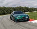 2021 Alfa Romeo Giulia GTA (Color: Montreal Green) Front Three-Quarter Wallpapers 150x120 (4)