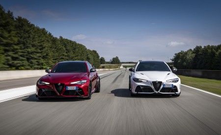 2021 Alfa Romeo Giulia GTA Wallpapers  450x275 (37)