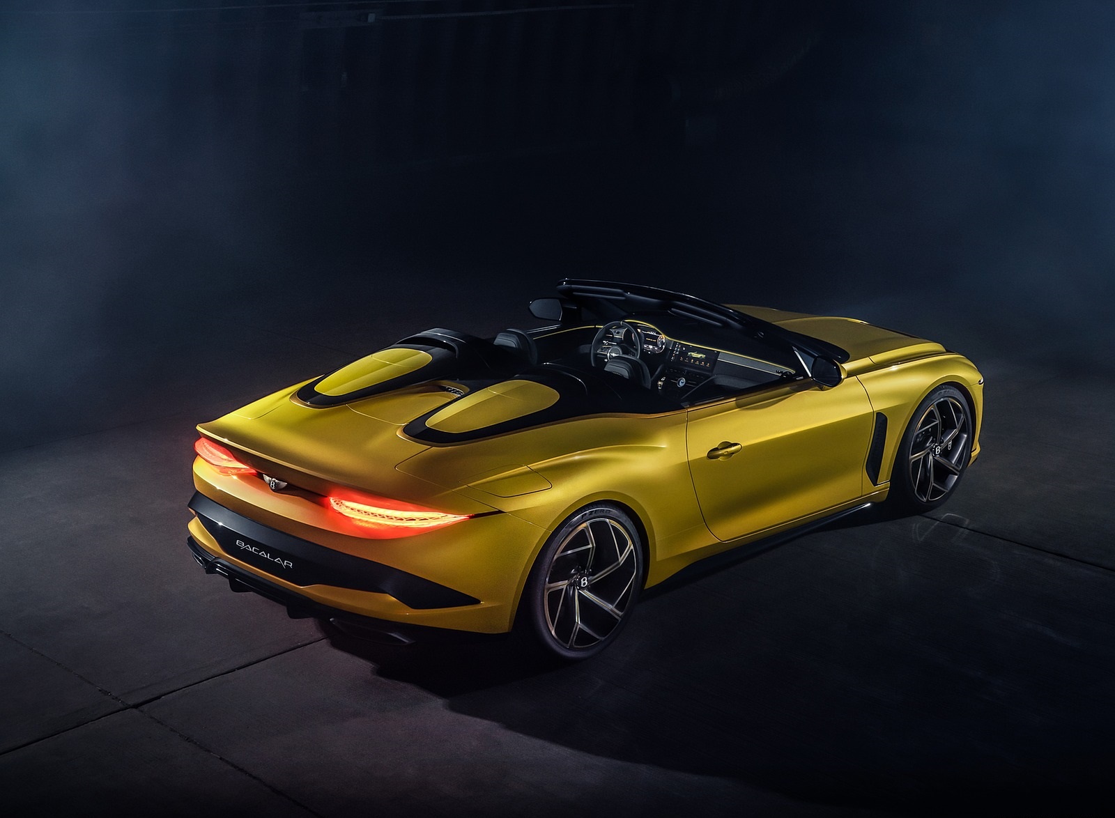 2021 Bentley Mulliner Bacalar Rear Three-Quarter Wallpapers (12)