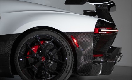 2021 Bugatti Chiron Pur Sport Detail Wallpapers  450x275 (30)