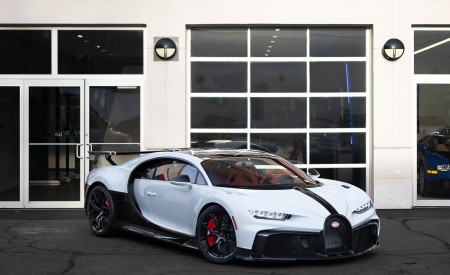 2021 Bugatti Chiron Pur Sport Front Three-Quarter Wallpapers 450x275 (25)