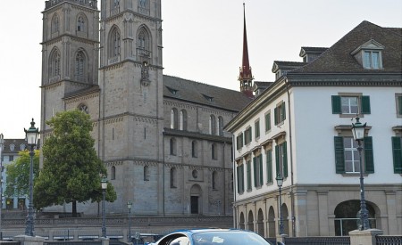 2021 Bugatti Chiron Pur Sport Front Three-Quarter Wallpapers 450x275 (59)