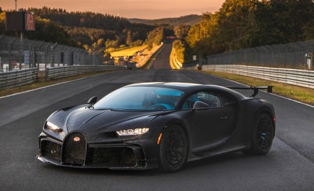 2021 Bugatti Chiron Pur Sport Front Three-Quarter Wallpapers 450x275 (55)