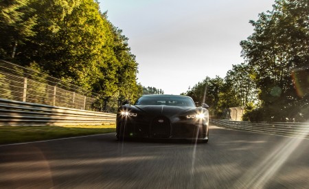 2021 Bugatti Chiron Pur Sport Front Wallpapers 450x275 (48)