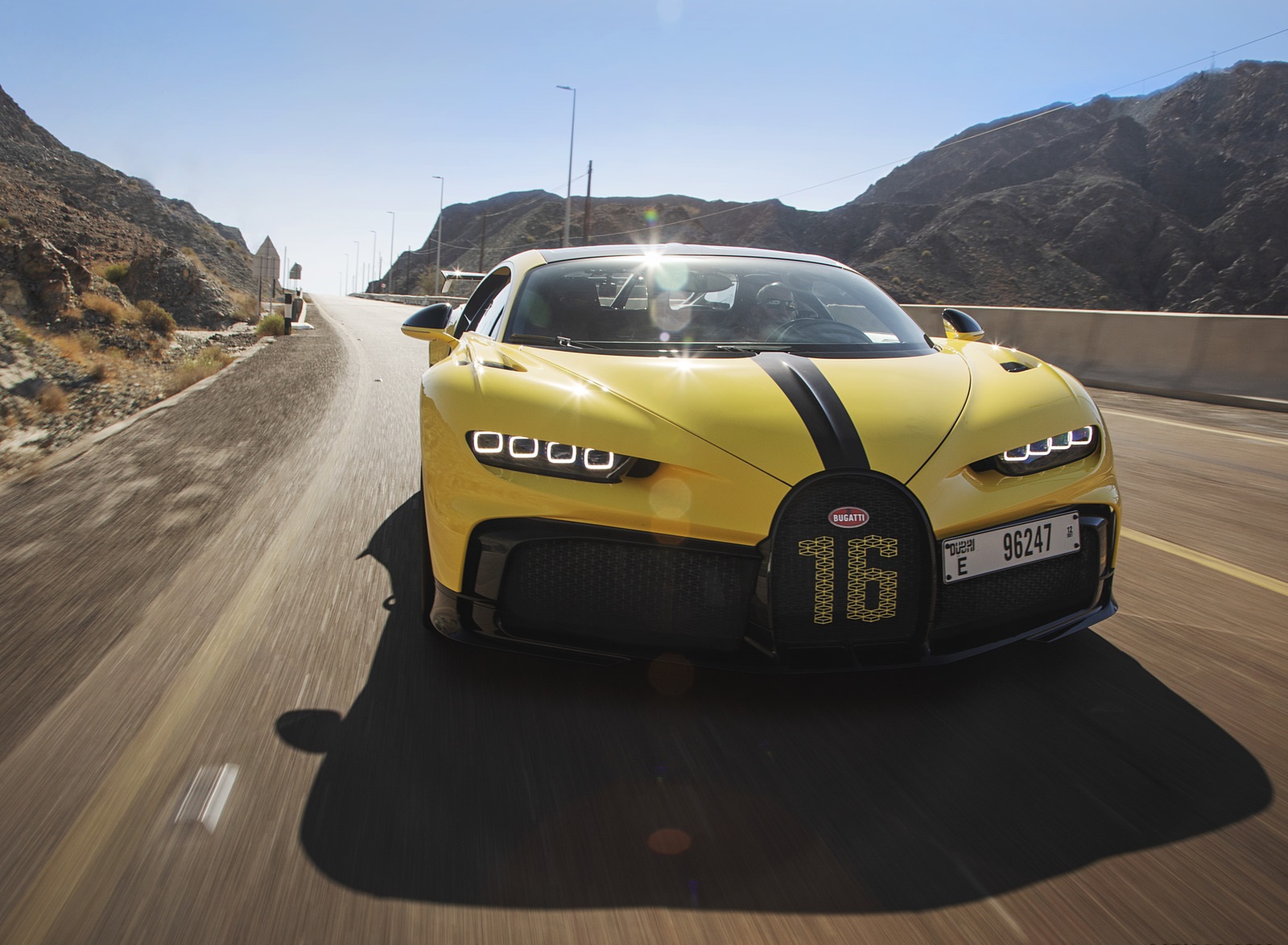 2021 Bugatti Chiron Pur Sport Front Wallpapers (3)