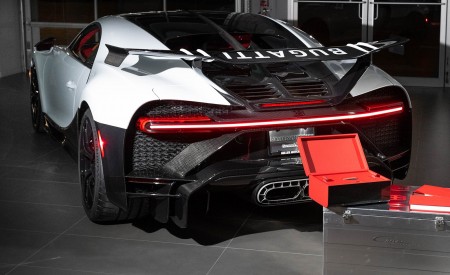 2021 Bugatti Chiron Pur Sport Rear Wallpapers 450x275 (27)