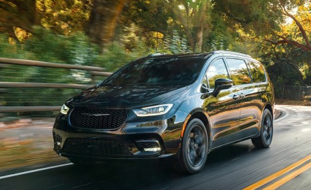 2021 Chrysler Pacifica Limited S AWD Wallpapers & HD Images