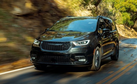2021 Chrysler Pacifica Limited S AWD Front Wallpapers 450x275 (4)