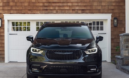 2021 Chrysler Pacifica Limited S AWD Front Wallpapers 450x275 (22)
