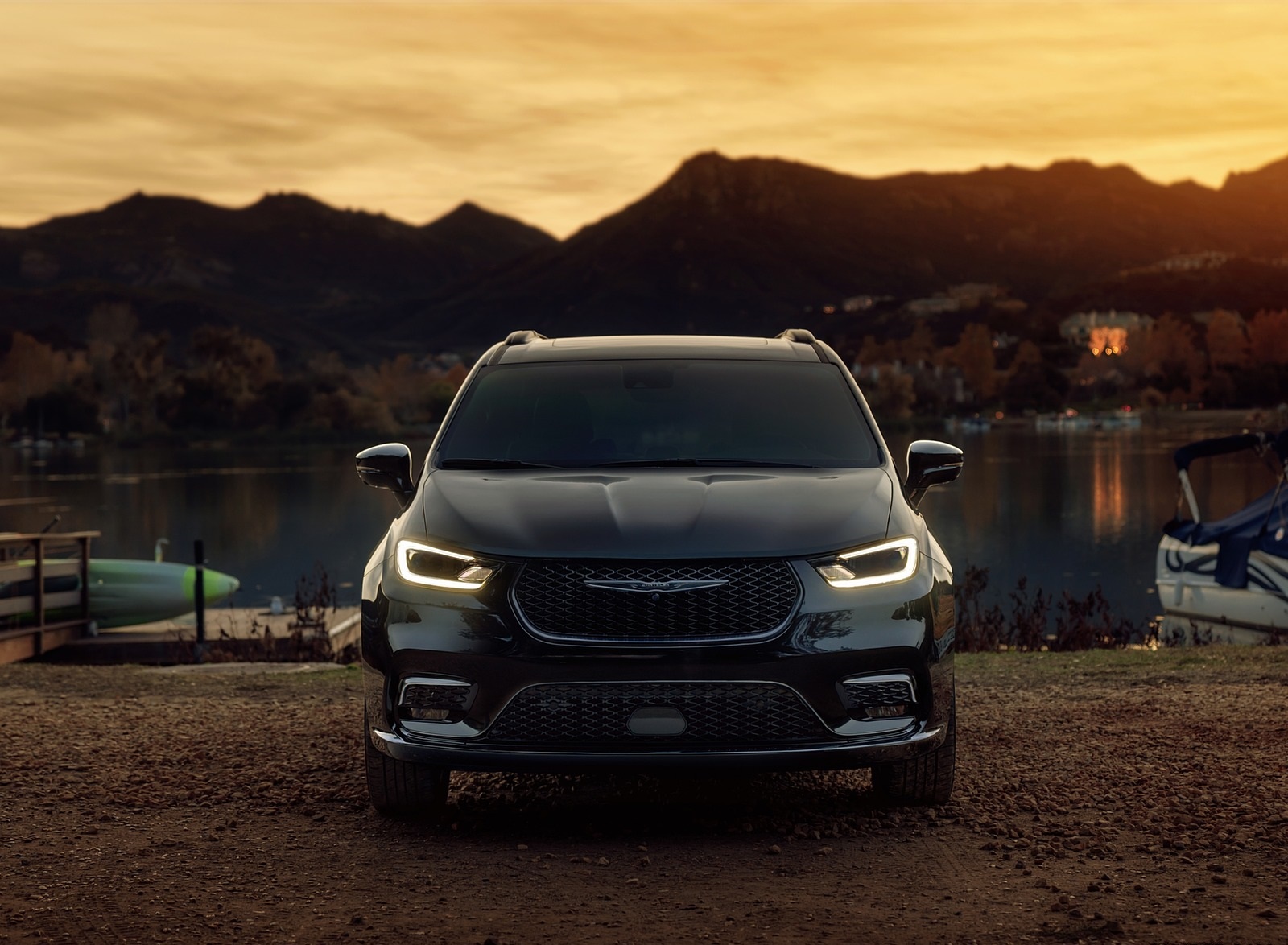 2021 Chrysler Pacifica Limited S AWD Front Wallpapers (12)