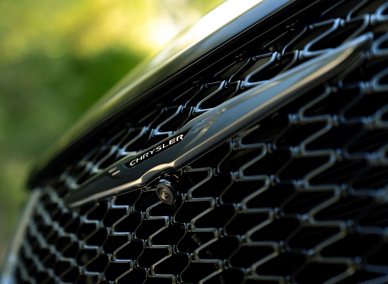 2021 Chrysler Pacifica Limited S AWD Grill Wallpapers #29 of 60