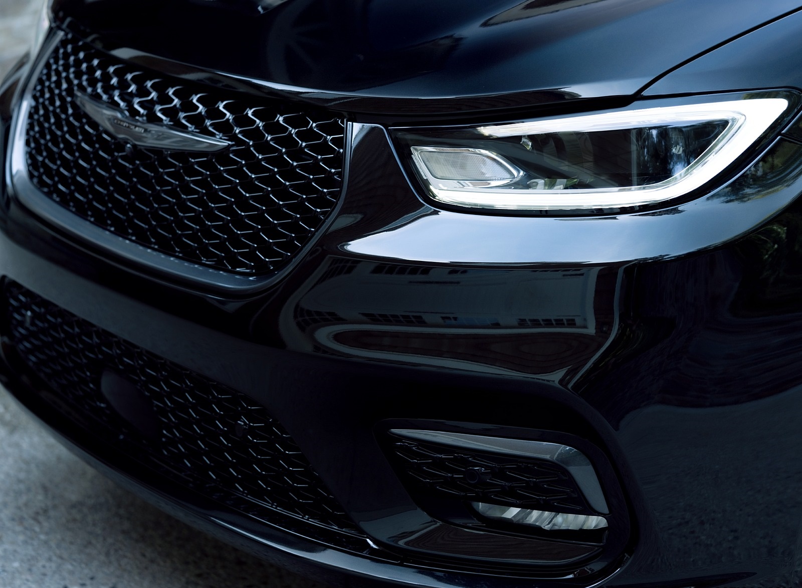 2021 Chrysler Pacifica Limited S AWD Headlight Wallpapers #30 of 60