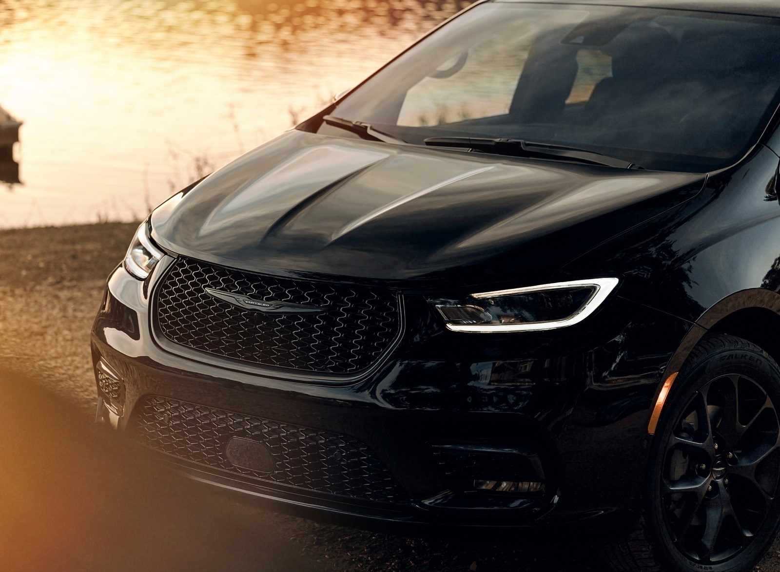 2021 Chrysler Pacifica Limited S AWD Headlight Wallpapers #32 of 60